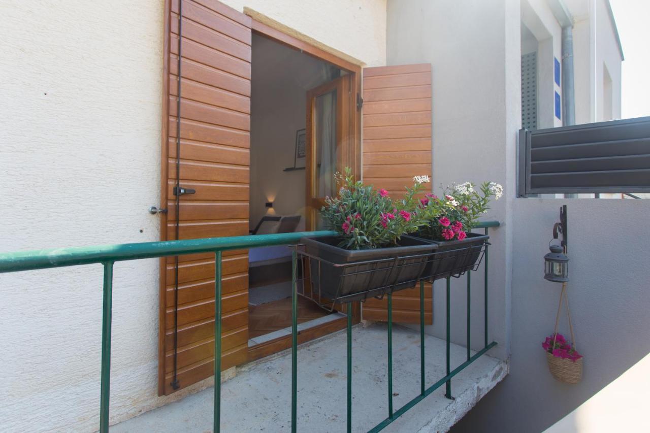 Holiday House Vida Biograd Na Moru Exterior photo